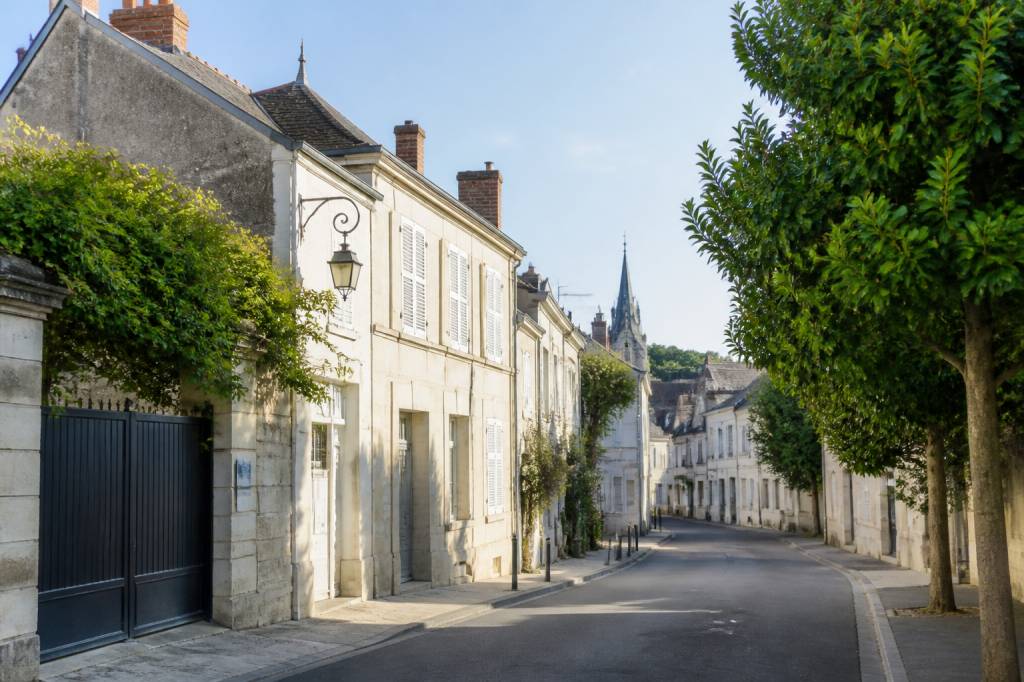 Agence immobilière bourgueil : trouver le bien idéal et réussir son projet immobilier